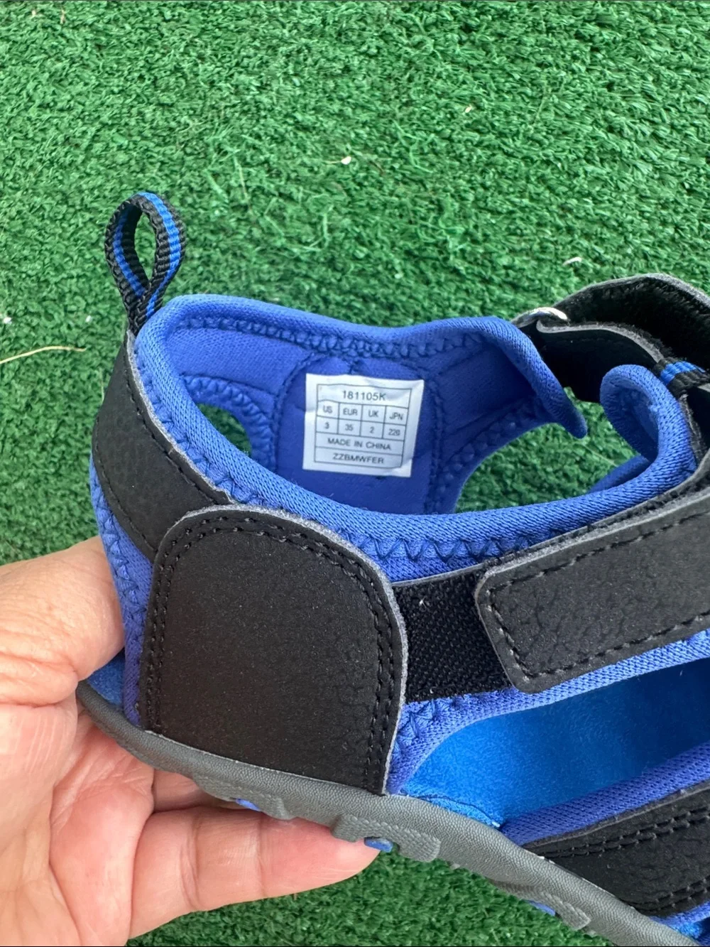 Dream Pairs Kids Royal Blue and Gray Closed-Toe Sport Sandals Sz 3